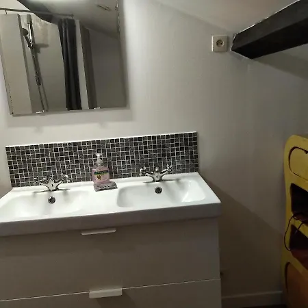 Espace Beleverte Bussiere 1 Tamaris Meuble De 2 Bed & Breakfast