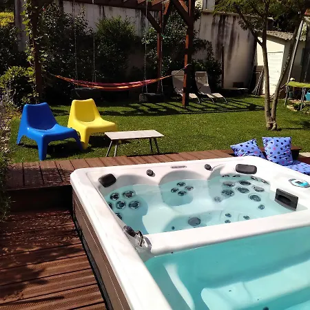 Espace Beleverte Bussiere 1 Tamaris Meuble De 2 Bed & Breakfast Oullins